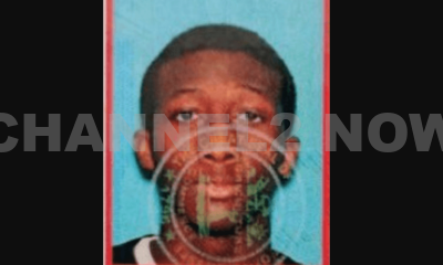 NASHVILLE, TN – Authorities have identified the suspect involved in the Antioch High School shooting as 17-year-old Solomon Henderson. Investigators have revealed that Henderson livestreamed himself and displayed a firearm shortly before the tragic incident unfolded in the school cafeteria on Wednesday morning.