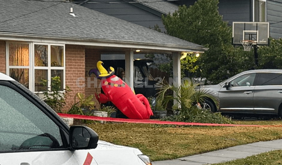 Louisiana - River Ridge man kills wife, 2 year old before Jefferson Parish deputies kill him. A 9-year-old and a 13-year-old are hospitalized. Around 4:00 a.m., deputies responded to a 911 call from a child reporting multiple gunshot victims inside a residence on the 10000 block of Stephen Drive.