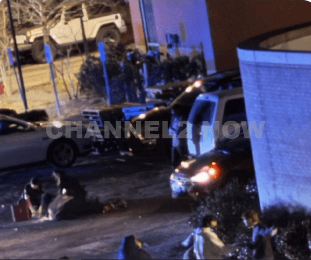 Norfolk, VA – A shooting incident on the campus of Old Dominion University (ODU) Wednesday night has left two individuals with life-threatening injuries, prompting an active investigation by both university and Norfolk police.
According to an ODU Urgent Alert, law enforcement responded to reports of gunfire in the 1400 block of West 49th Street, near Broderick Dining Commons.