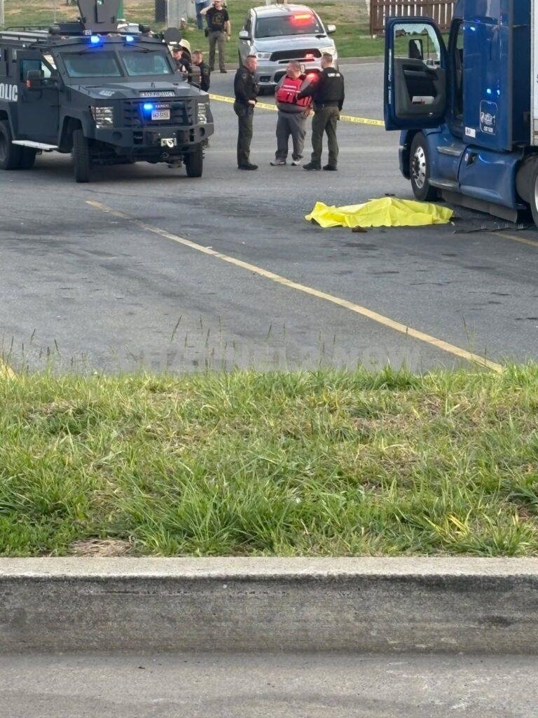 CARROLL COUNTY, VA – A violent confrontation at a Love’s Truck Stop in the Lamsburg area ended with two sheriff’s deputies wounded and the suspect fatally shot, authorities confirmed.
The Carroll County Sheriff's Office (CCSO) was alerted by the Greensboro Police Department regarding the possible whereabouts of a suspect involved in a previous shooting incident in Greensboro, North Carolina.