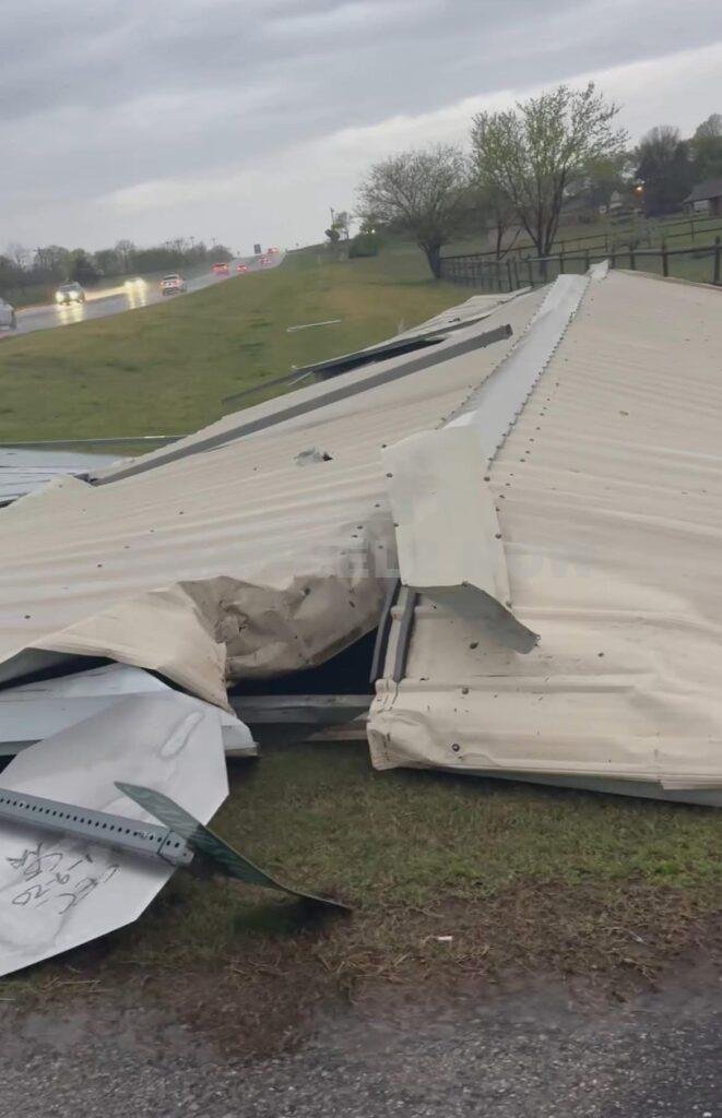 Severe weather conditions swept through parts of northeastern Oklahoma on Wednesday morning, with meteorologists closely monitoring what may have been a tornado that touched down along Highway 20 between Owasso and Claremore, specifically in the Keetonville Hill area.
Chief Meteorologists Travis Meyer and Alan Crone reported that at approximately 6:45 a.m., radar data indicated a possible tornado along Highway 20, where a significant amount of debris appeared to have been lifted into the air.