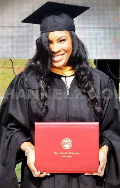 INGLEWOOD, Calif. — A former security guard has been formally charged in connection with a deadly workplace shooting that took place on May 2, 2025, at Spartan College of Aeronautics and Technology in Inglewood. The Los Angeles County District Attorney’s Office announced that 40-year-old Jesse Figueroa faces charges of murder and attempted murder following the incident, which left one school administrator dead and another employee injured.Authorities say the shooting occurred around 3:45 p.m. inside an office on the campus located at 8911 Aviation Boulevard. Figueroa, a former security guard employed at the college, allegedly entered the building wearing a security uniform and opened fire on two staff members.One of the victims was identified as Dr. Cameisha Clark, the college’s Dean of Student Affairs.