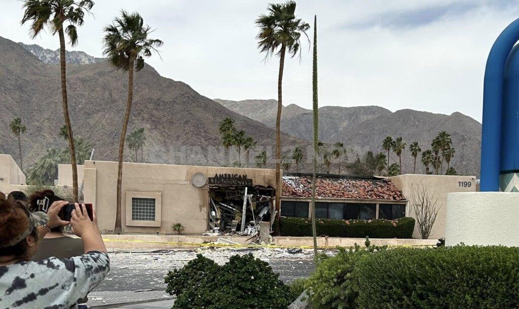 Palm Springs, CA — A powerful explosion rocked a medical building in Palm Springs on Saturday morning, injuring five people and leaving one person—believed to be the suspect—dead.
The blast occurred around 11:00 a.m. near the American Reproductive Centers, a fertility clinic located at 1199 N. Indian Canyon Drive, just north of East Tachevah Drive and near Desert Regional Medical Center.