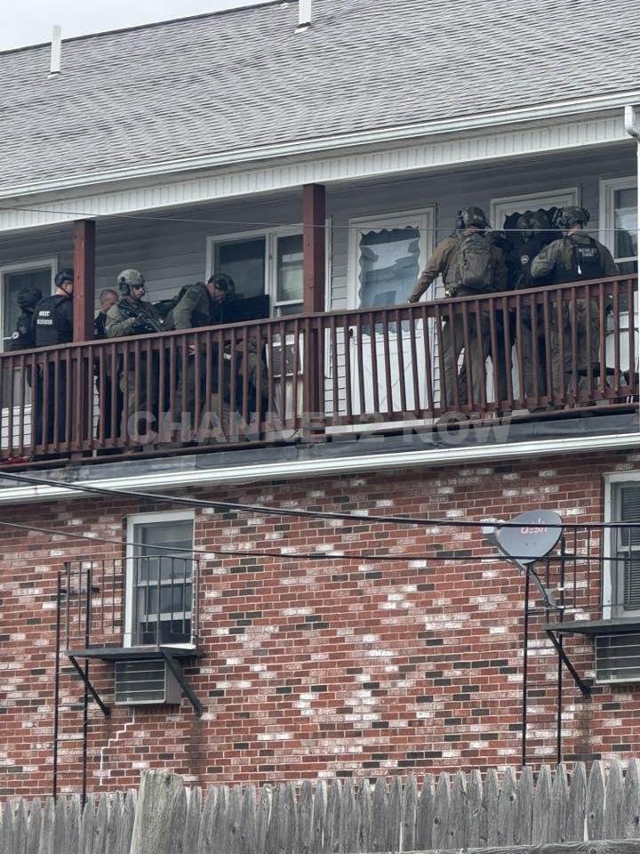 Suspect in custody after standoff in the area of Rantoul Street near burger king in Beverly, Massachusetts.